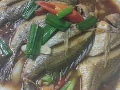 -美味海鲜大排档(明发美食地标店)