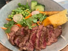 烤菠萝青瓜牛排能量Bowl-BAKER&SPICE(国金中心商场店)