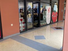 -首创奥特莱斯(西安店)