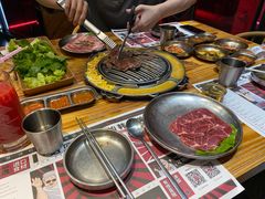 -青瓦炭韩潮烤肉(花园道店)