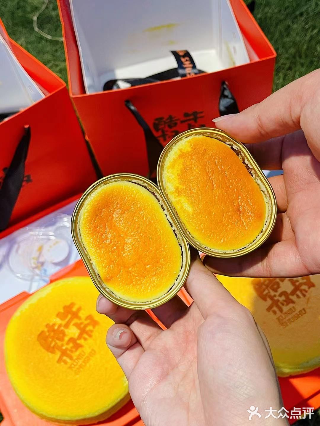 真的入口即化就是这种感觉 太软乎 一定要小心轻拿
