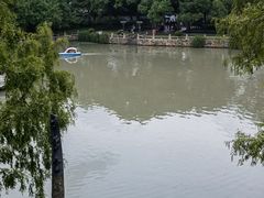 -汇龙潭