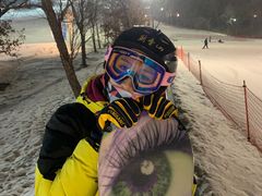 -庙香山滑雪场