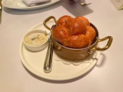 餐前面包黄油-壳里西餐厅Coquille Seafood Bistro(蒙自路店)