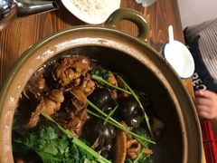 -食爺炭炉鸡煲·烧烤
