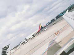 -上海浦东国际机场-T2航站楼