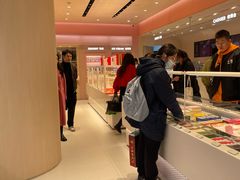 -好利来(上海长宁龙之梦店)