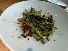 -蜜桃餐厅·伴山(湖滨商业街店)