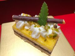 -亮马河饭店翠雅咖啡厅