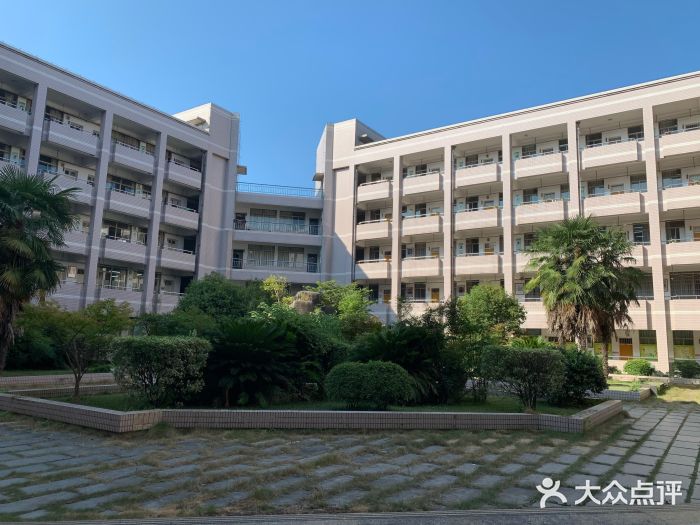嘉兴高级中学图片