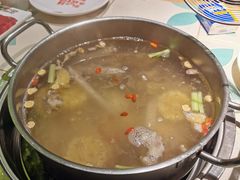 四季养生锅-南城十里潮汕鲜牛火锅·鲜虾生滚粥(融汇老商埠店)
