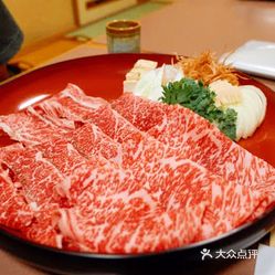 站 壽喜燒 三光舍(旭川店)「精選牛肉壽喜燒」吃了特級壽喜燒套餐,從