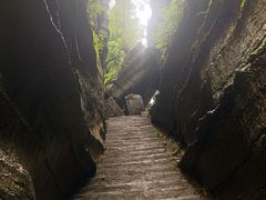 -梭布垭石林景区