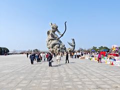 -巴陵广场