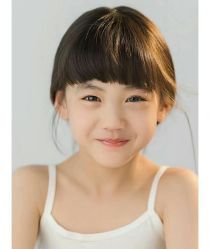-芒果树国际儿童摄影(月亮河店)