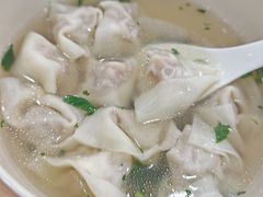 小馄饨-周震馄饨