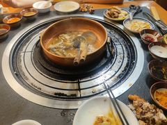 -阿山卓·野生菌火锅·纳西火塘烤肉