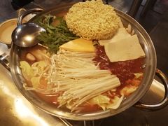 部队火锅-富乐满韩国正宗炸鸡韩国料理(虹泉路店)