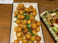 -峨眉烧烤(宝龙广场店)
