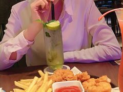 -绿地风尚天地广场