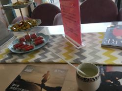 -静博士养生美容连锁