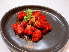 红酒泡沫牛仔粒-荟廷·晶萃(陆家嘴尚悦湾店)