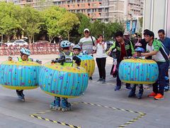 -阿布溜溜(同曦假日百货店)