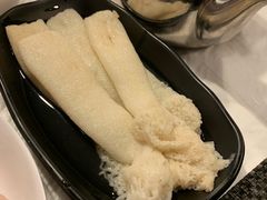 -鲜入围煮花胶鸡海鲜火锅