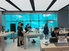 -DJI大疆(深圳华强北曼哈授权体验店)