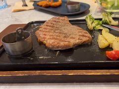 -必胜客(仲盛商城王安宇主题店)