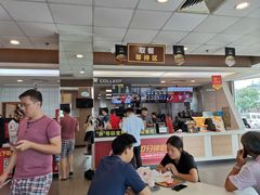 大堂-麦当劳(东坑店)