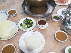 -鑫龙火锅城(环山路店)