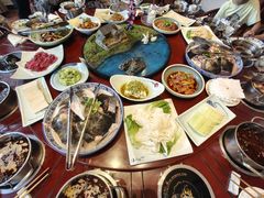 -顺兴鲜鱼庄·黑龙滩环球融创天堂洲际酒店