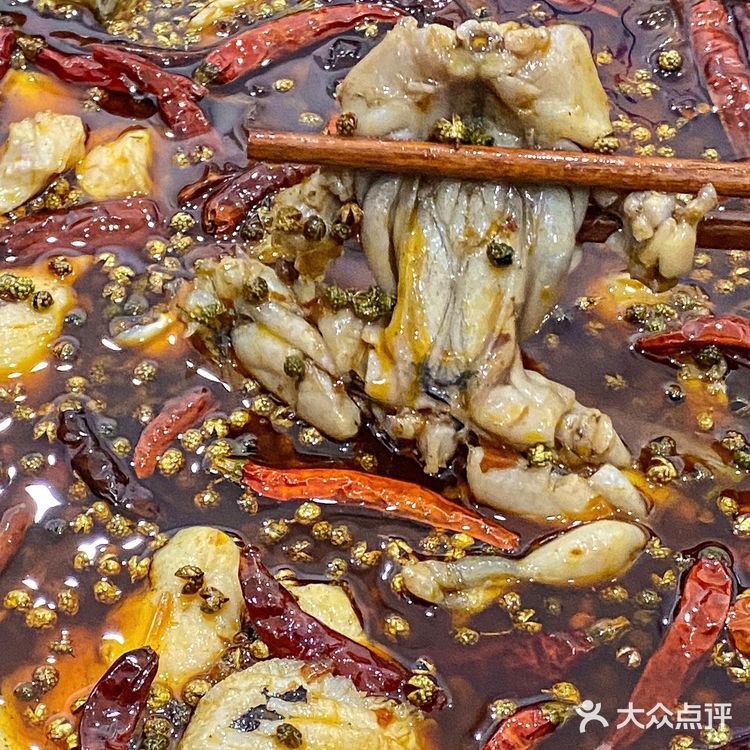 在杭州吃到重庆正宗麻麻鱼！💰1元自助涮菜！
