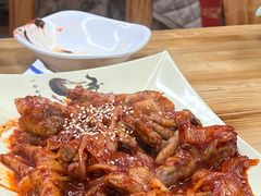 -亲昵春川鸡排(韩国美食街店)