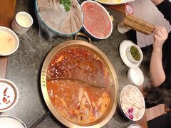 -小天鹅火锅·一线江景洪鼎旗舰店(洪崖洞店)
