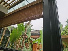-铜锣湾·有麝自然香(重庆新天地店)