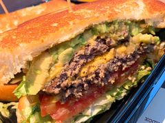 -The Habit Burger Grill 哈比特汉堡(复兴soho店)