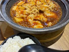 -极有家小鱼小鸡石锅煲(佳兆业店)