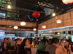 -Lanterns Vietnamese Restaurant