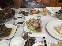 -宾朋海鲜特色美食餐厅·纯手工鲅鱼水饺(兴海路店)