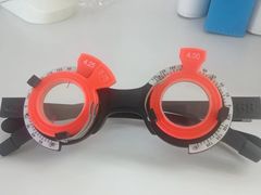 -翰佐蔡司小乐圆·依视路星趣控·暴龙眼镜折扣店