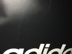 -adidas(正佳广场店)