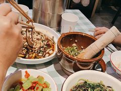 -彭耕记猪油炒小菜(吉联mall店)