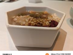 -江城小馆陕南妈妈菜·全球旅行餐厅(钟楼店)
