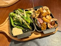 -恰餐厅及酒吧 CHAR Bar & Grill (北京丽都皇冠假日店)