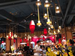 大堂-老滇山寨•云南特色菜•地方菜•民族风情歌舞表演(金碧店)