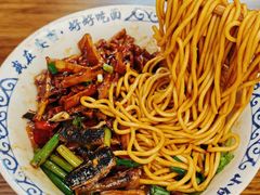 -梅溪·小伙子干挑面(安吉总店)