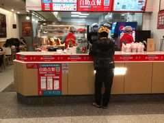 -塔斯汀中国汉堡(团一大店)