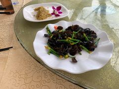 -美人鱼悬崖海景餐厅(鹿嘴山庄店)